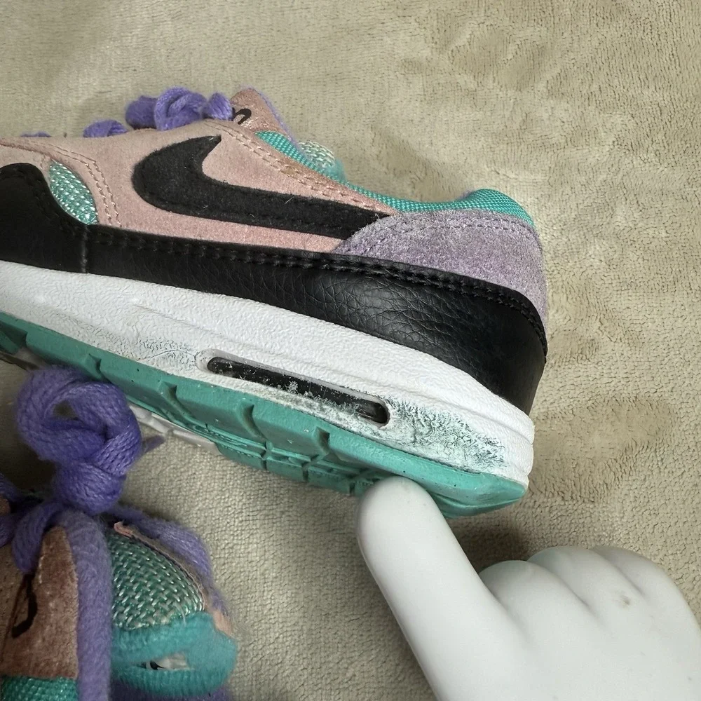 Nike Air Max 1 Kids size 10C Have A Nike Day Black Teal Coral Pink Purple